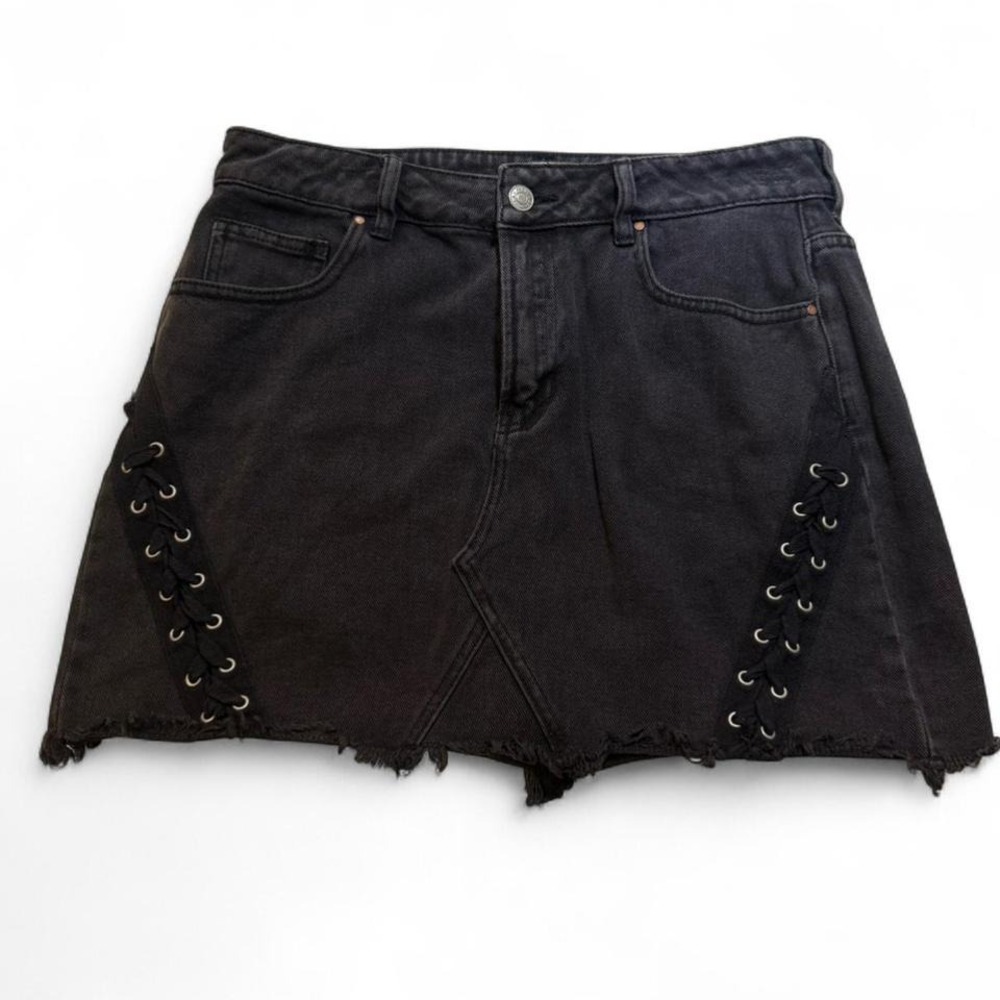 PacSun Black Denim Grunge Mini Skirt Distressed Sz 28